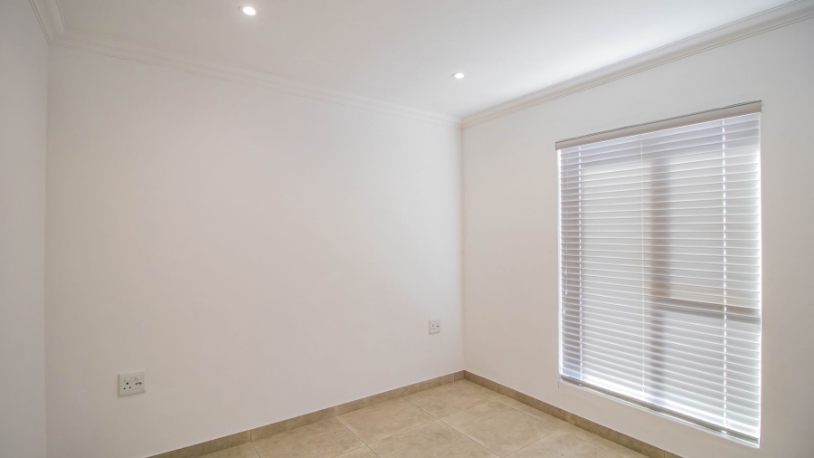 To Let 2 Bedroom Property for Rent in Saldanha Western Cape